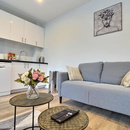 Cozy Appart' A Deux Pas De La Gare - Cozy Houses Палезо Екстериор снимка