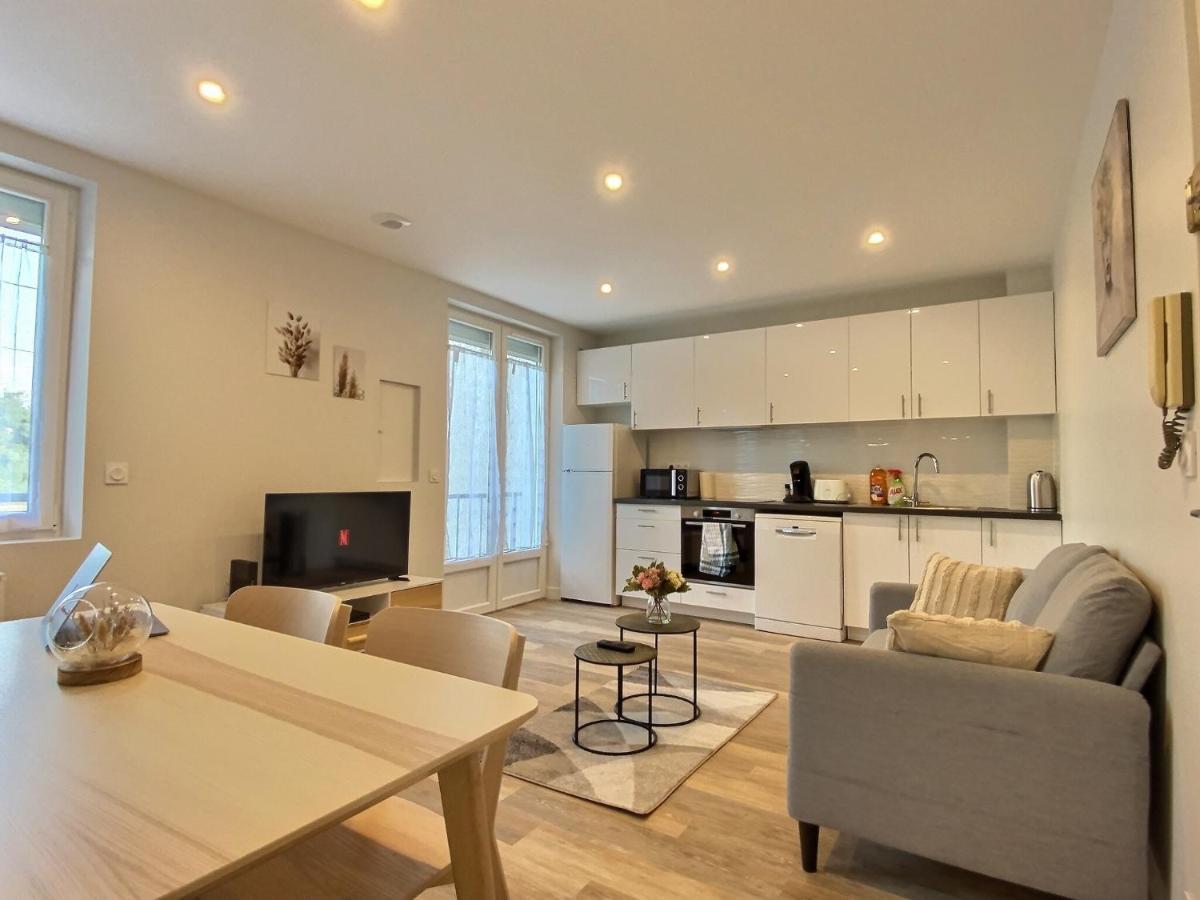 Cozy Appart' A Deux Pas De La Gare - Cozy Houses Палезо Екстериор снимка