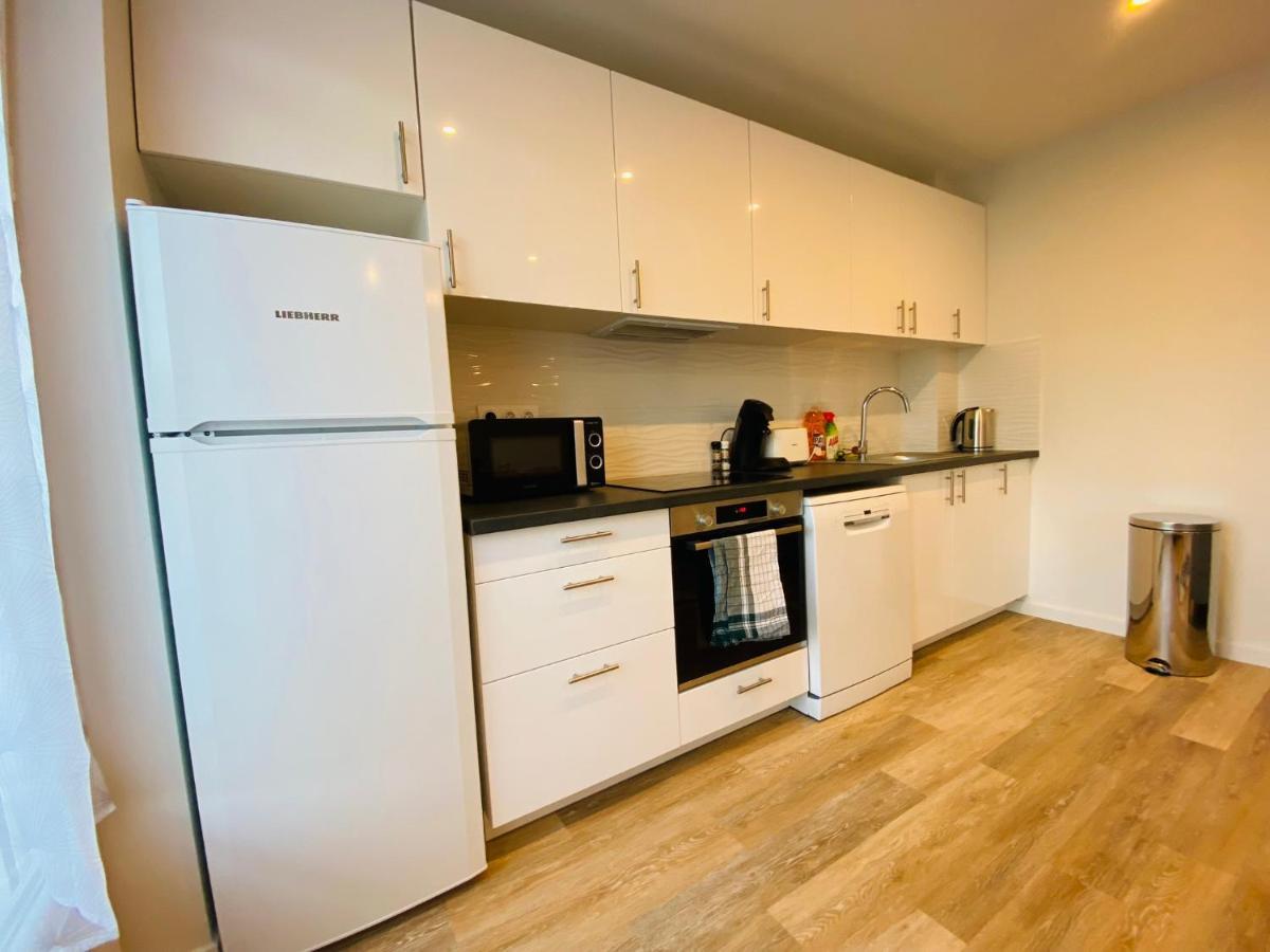 Cozy Appart' A Deux Pas De La Gare - Cozy Houses Палезо Екстериор снимка
